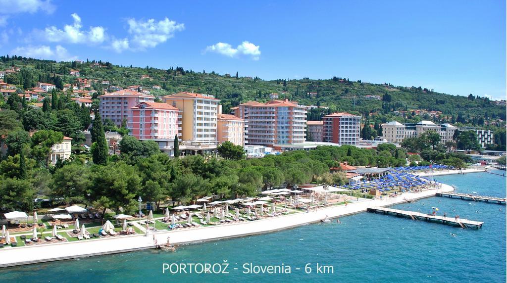 Green Place Portoroz Rc Exterior photo